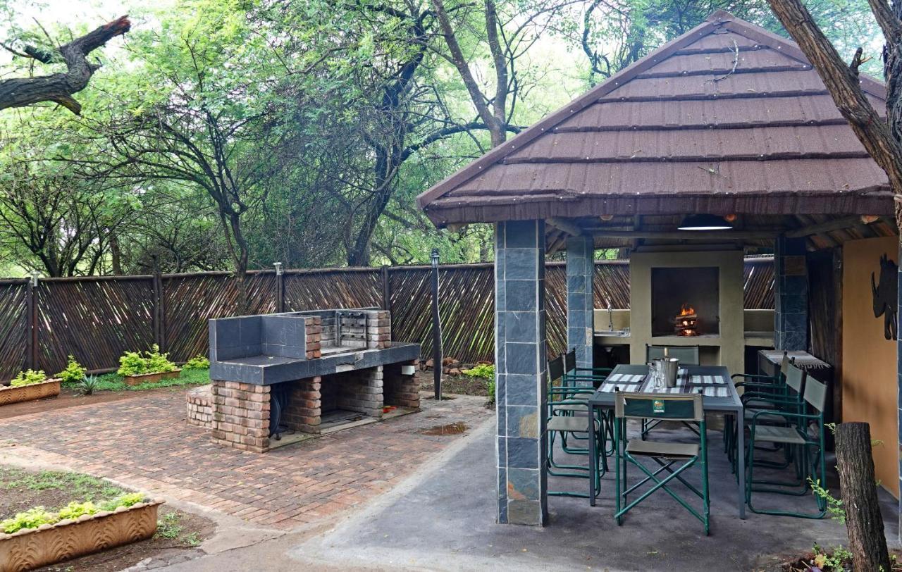 Marloth Park Hippo House Villa Ngoại thất bức ảnh