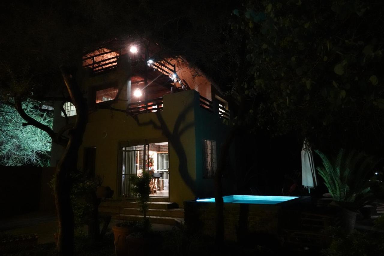 Marloth Park Hippo House Villa Ngoại thất bức ảnh